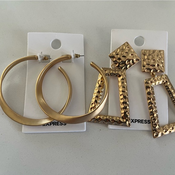 Express Women’s Drop Earrings Geometric Dangle set of 2 - Picture 2 of 2